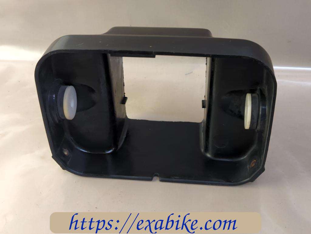 headlight case Yamaha TZR 125 - photo 5