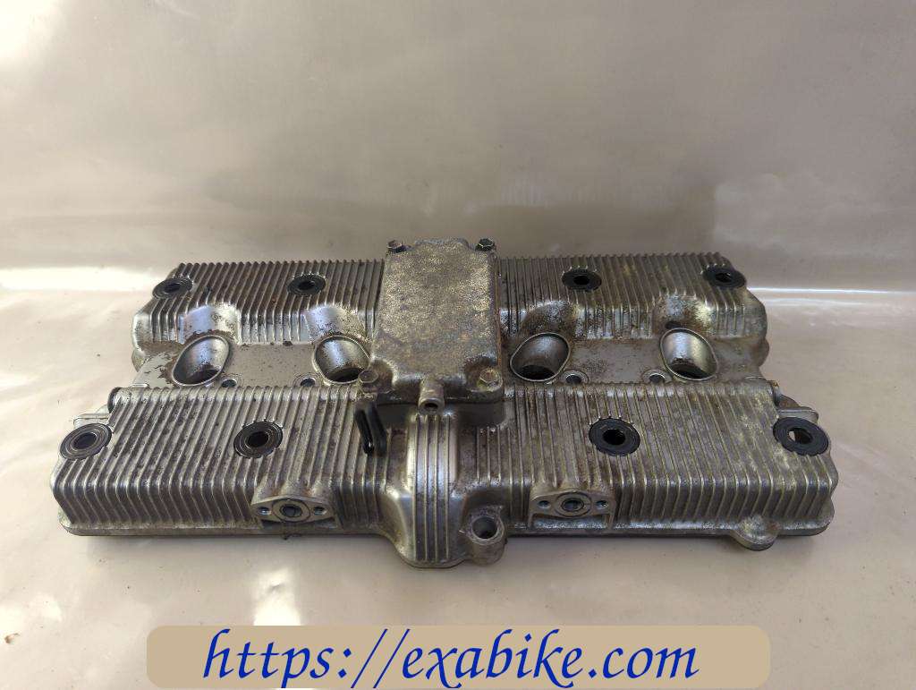 couvre culasse Suzuki GSXF 600 - photo 1