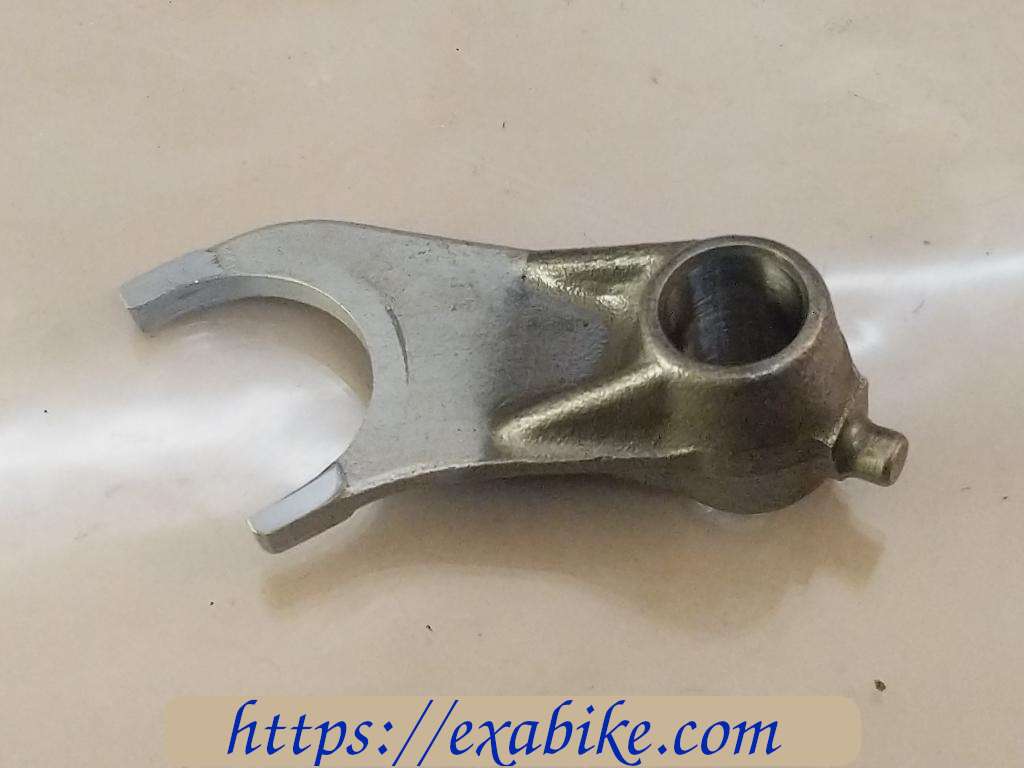 fourchette de boite Suzuki GSXF 600 - photo 2