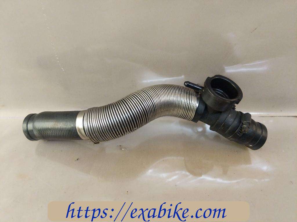 water hose Honda CBF 600 - photo 1