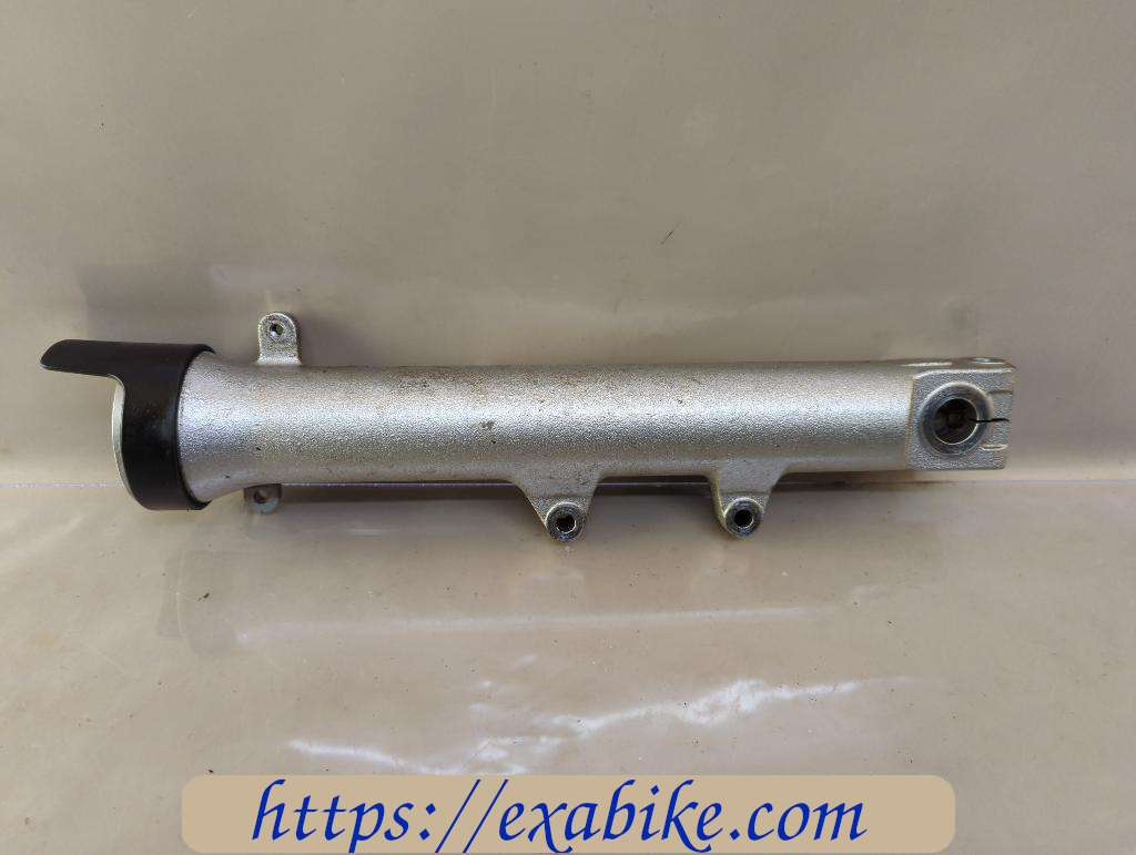 lower fork case, right Honda CBF 600 - photo 1