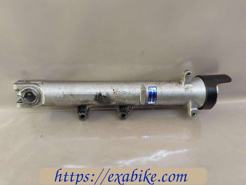 lower fork case, right Honda CBF 600 - photo 2