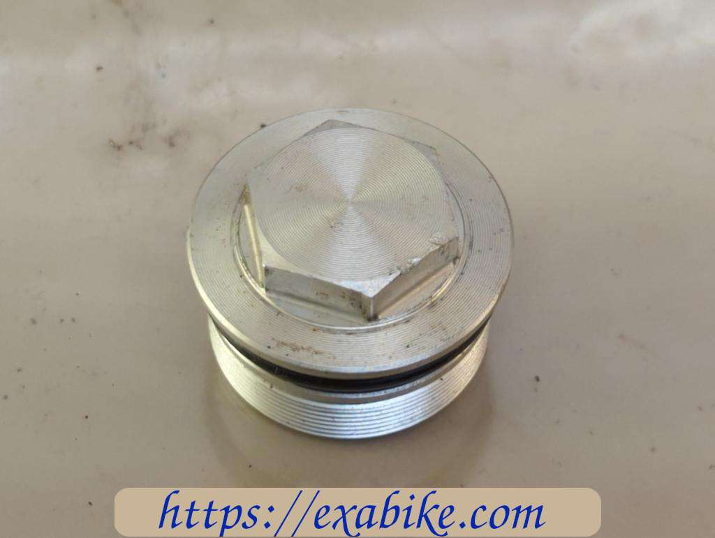front fork tube cap Honda CBF 600 - photo 1