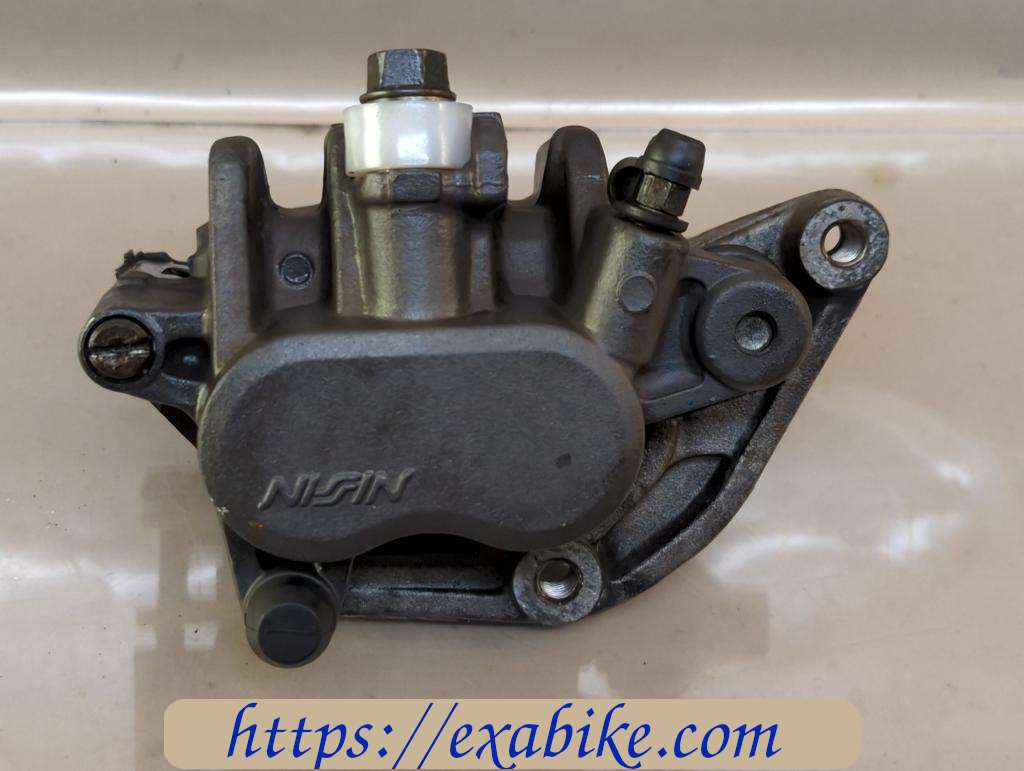 brake caliper, front right Honda CBF 600 - photo 1