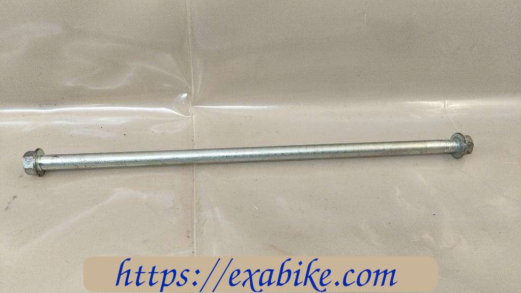 engine bolt Honda CBF 600 - photo 1