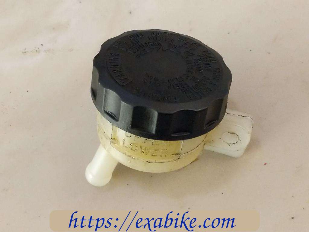bocal de liquide de frein Kawasaki GPZ 1100 - photo 1