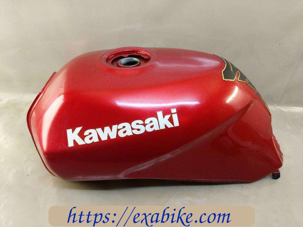 fuel tank Kawasaki GPZ 1100 - photo 1