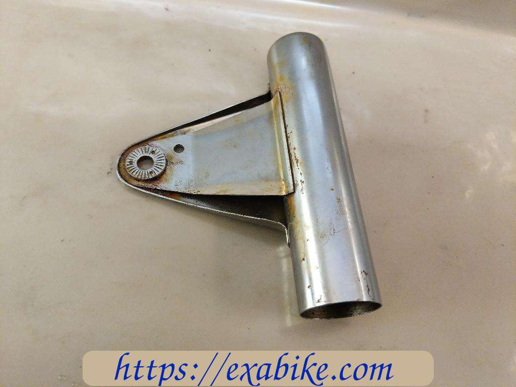 headlight holder, right Yamaha RD 125 - photo 2