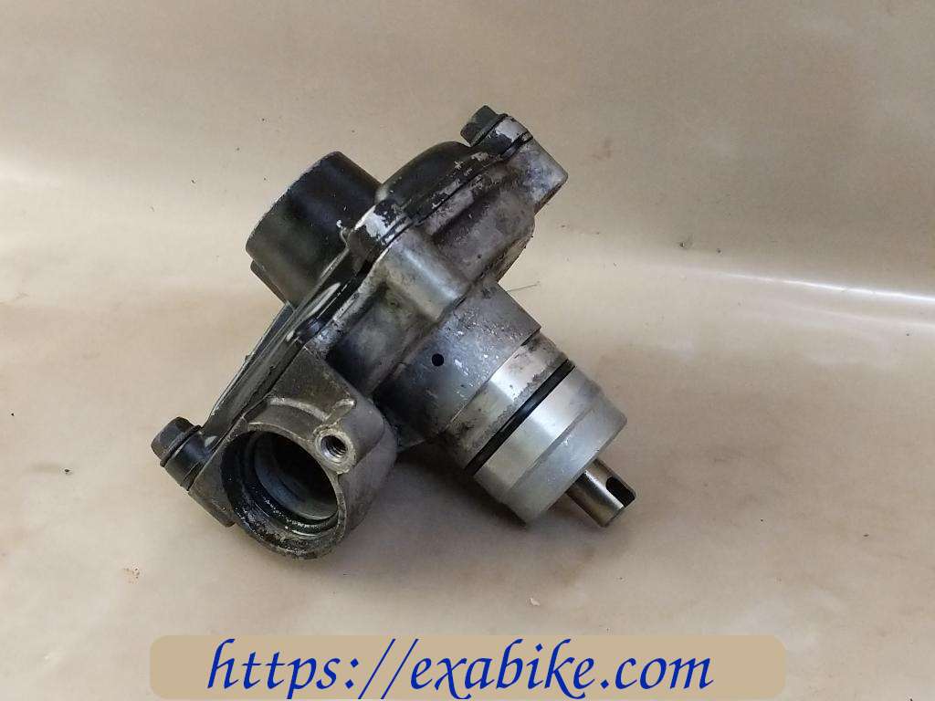 water pump Kawasaki GPZ 1100 - photo 2