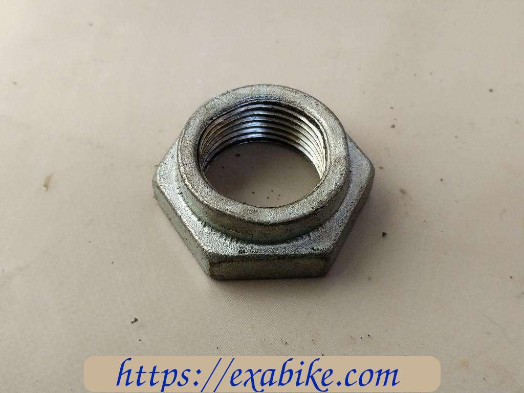 clutch nut Kawasaki GPZ 1100 - photo 1