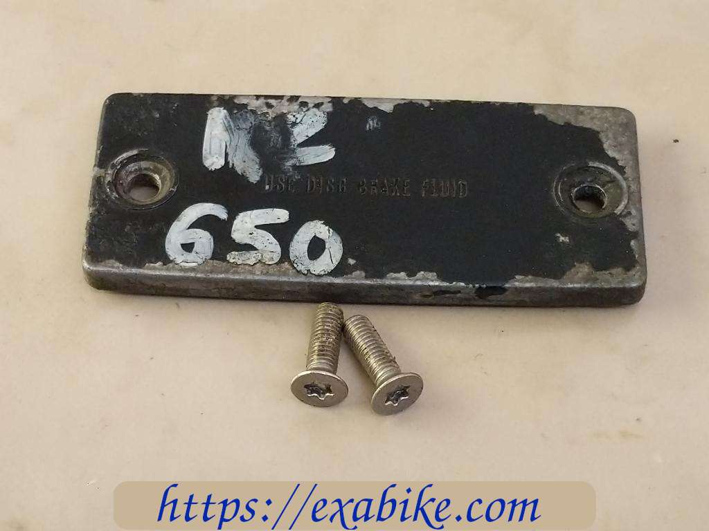 master cylinder cover Kawasaki KZ650 - photo 1