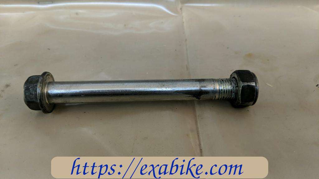 boulon Kawasaki GPZ 1100 - photo 1