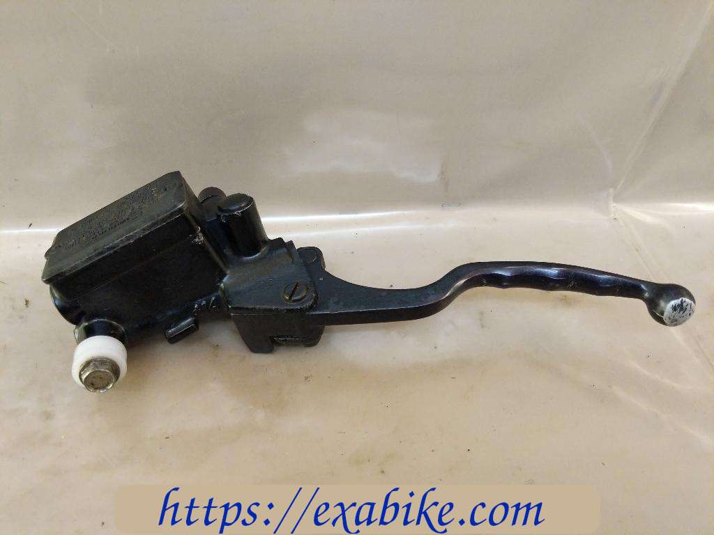 clutch master cylinder Kawasaki GPX 750 - photo 2