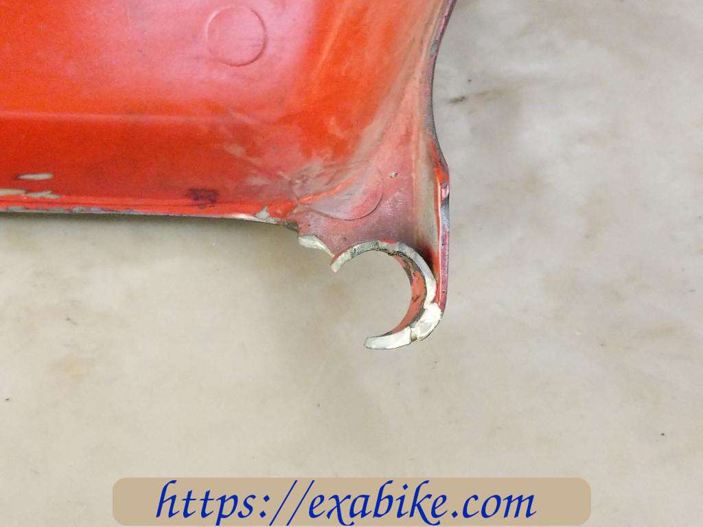 side cover, left Honda CG 125 - photo 4