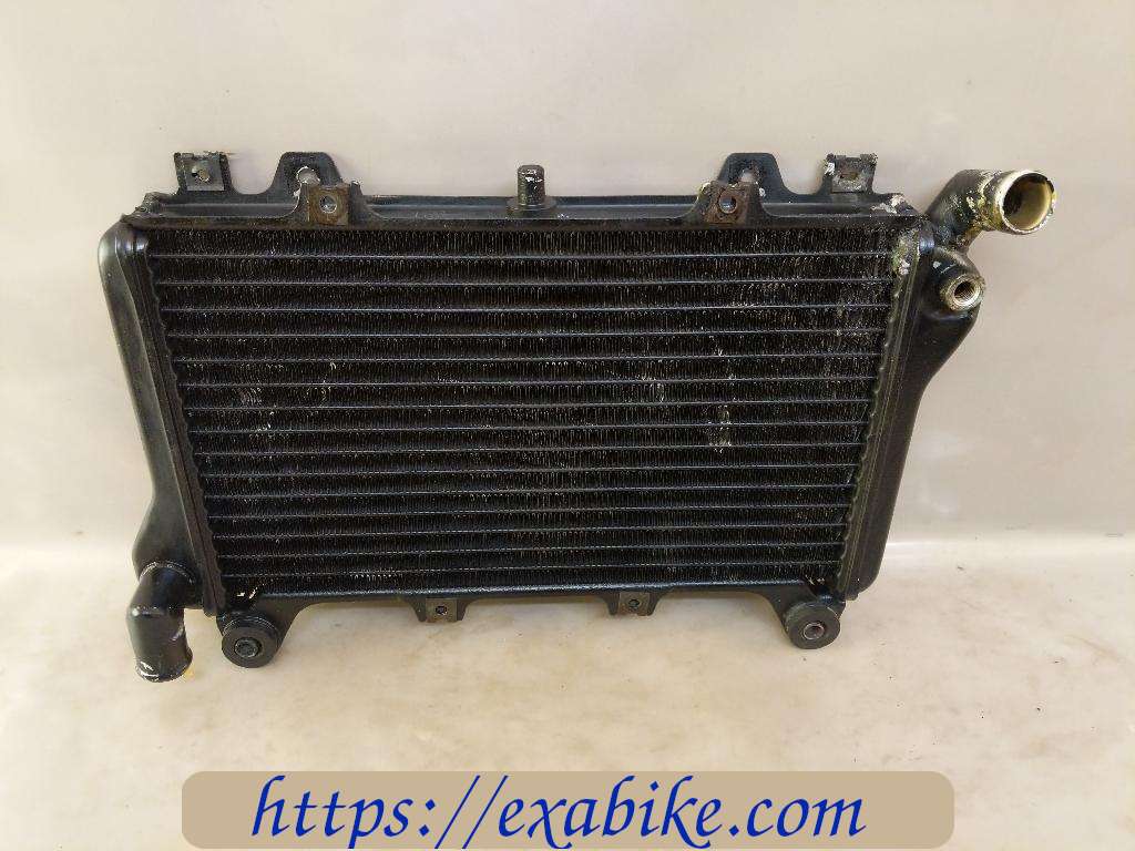 radiator Kawasaki GPX 750 - photo 1