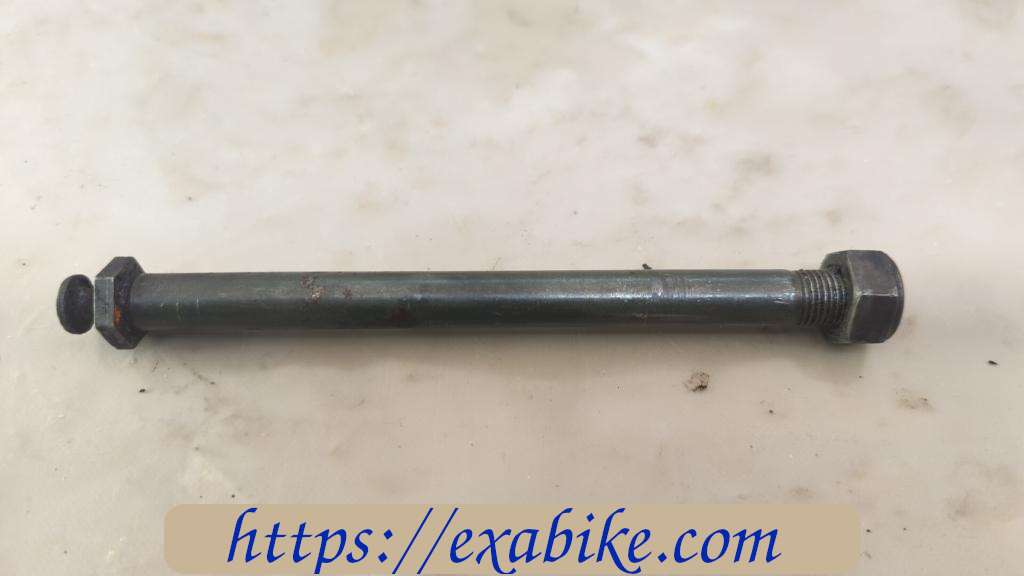 boulon Kawasaki GPX 750 - photo 1