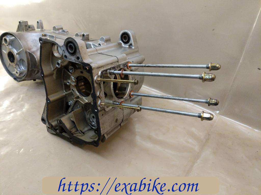 crankcases Sym GTS 125 - photo 4