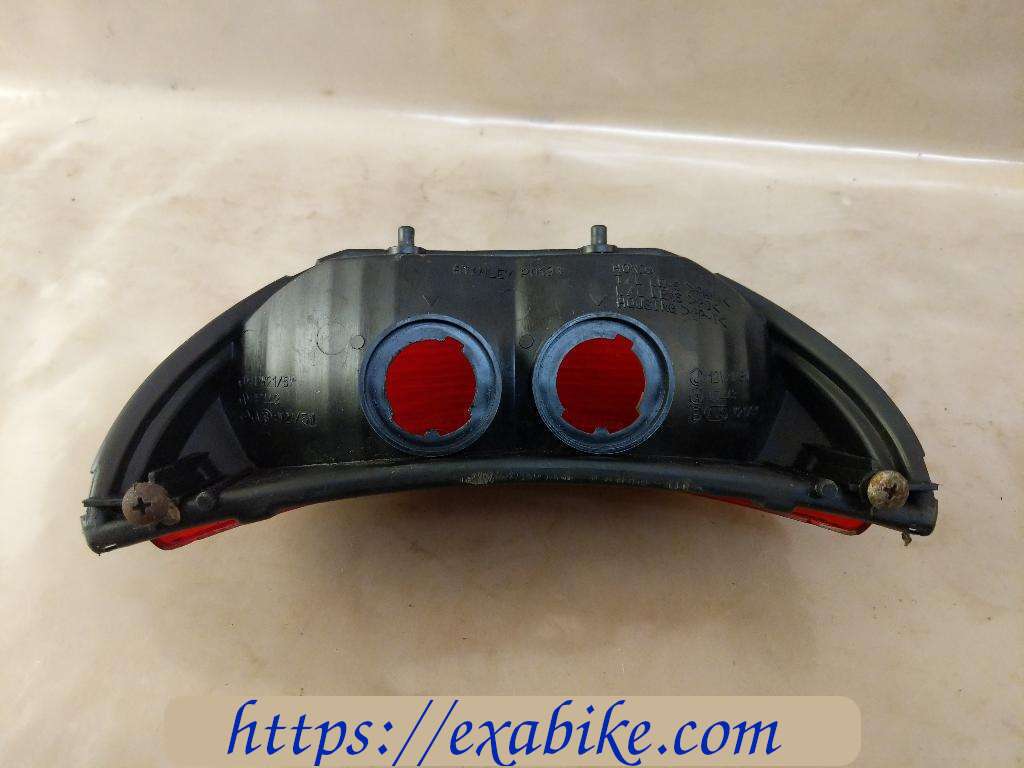 tail light Honda CBR 600 - photo 4