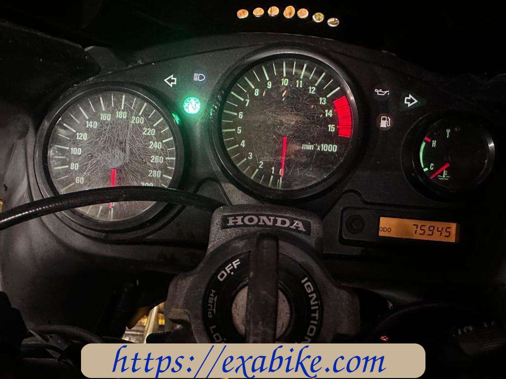 tableau de bord Honda CBR 600 - photo 4
