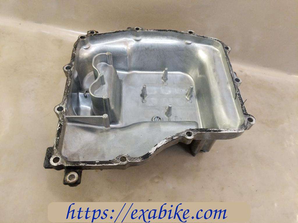 oil pan Honda CBR 600 - photo 2