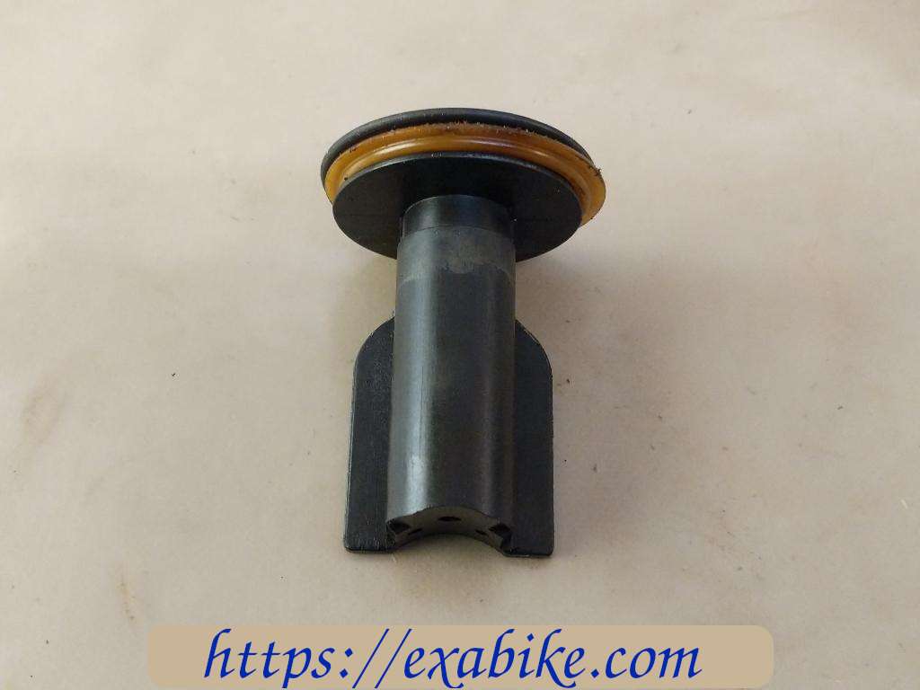 carburetor valve Yamaha XJ 600 Diversion - photo 1