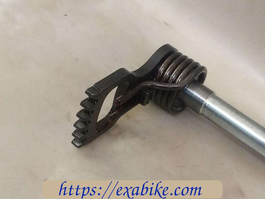 gear change axle Suzuki GSXF 750 - photo 2