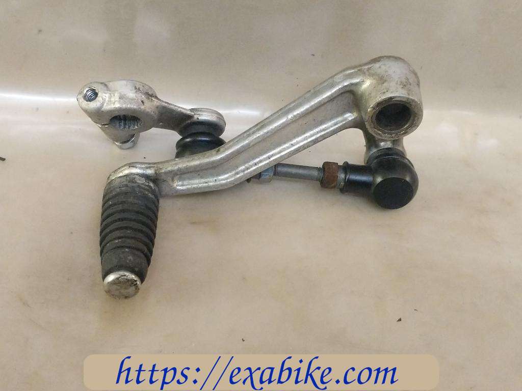 gear change pedal Suzuki GSXF 750 - photo 1