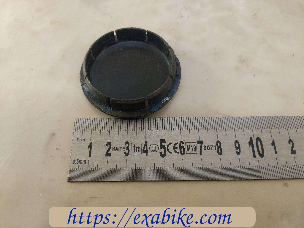 frame cap Yamaha XJ 600 - photo 2