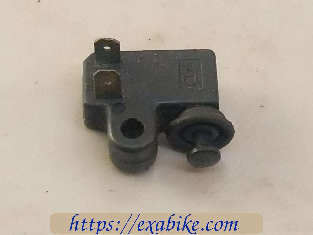 front brake switch Yamaha FZX 750 - photo 1
