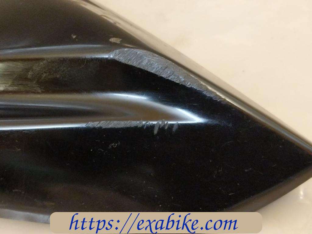 cache latéral gauche Suzuki GSF 650 Bandit - photo 2