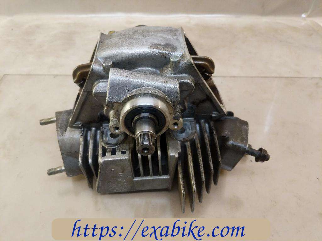 cylinder head, front Ducati 600 Monster - photo 4