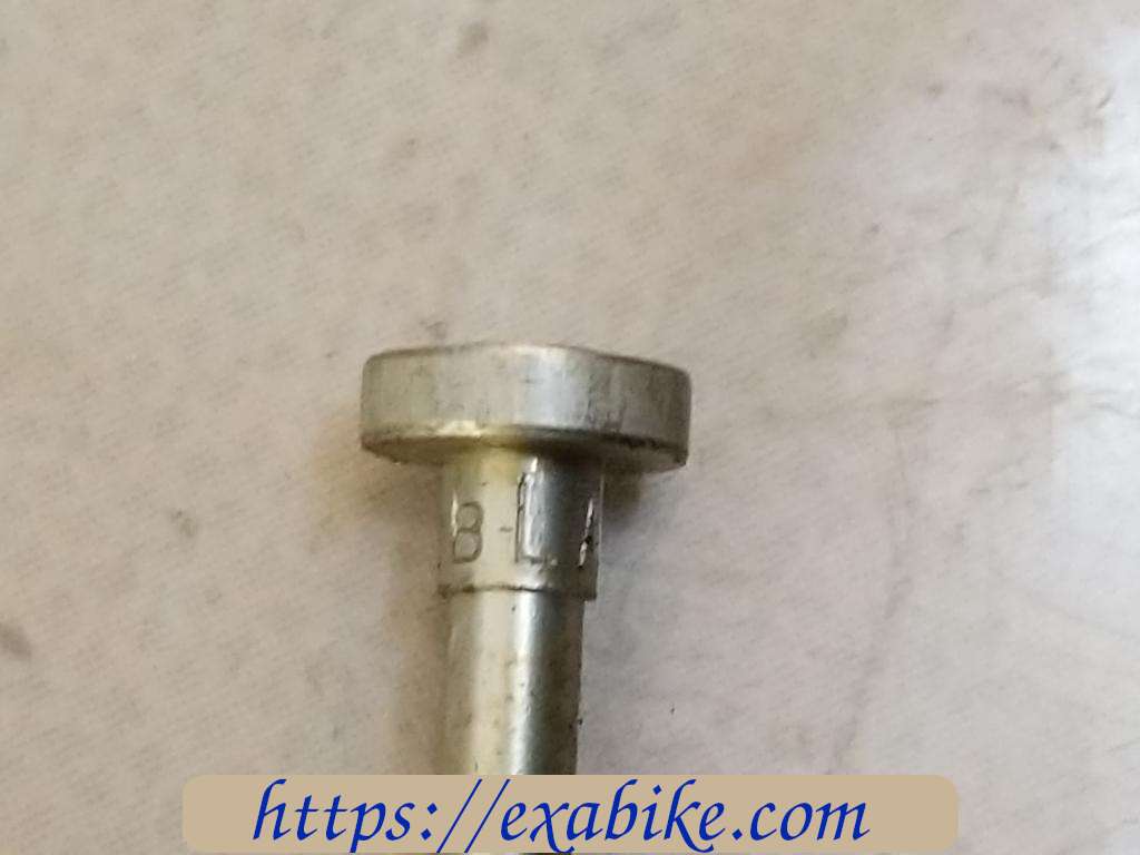 carburetor needle Honda VFR 750 - photo 2