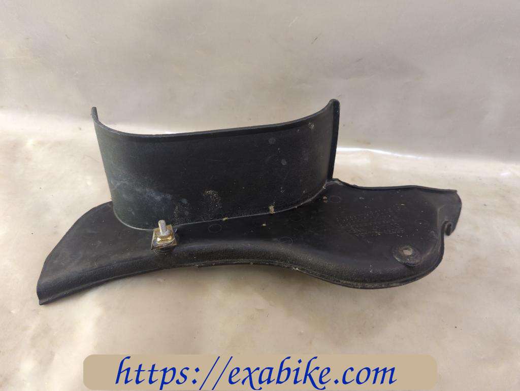inner cowl, left Kawasaki GPZ 500 - photo 2