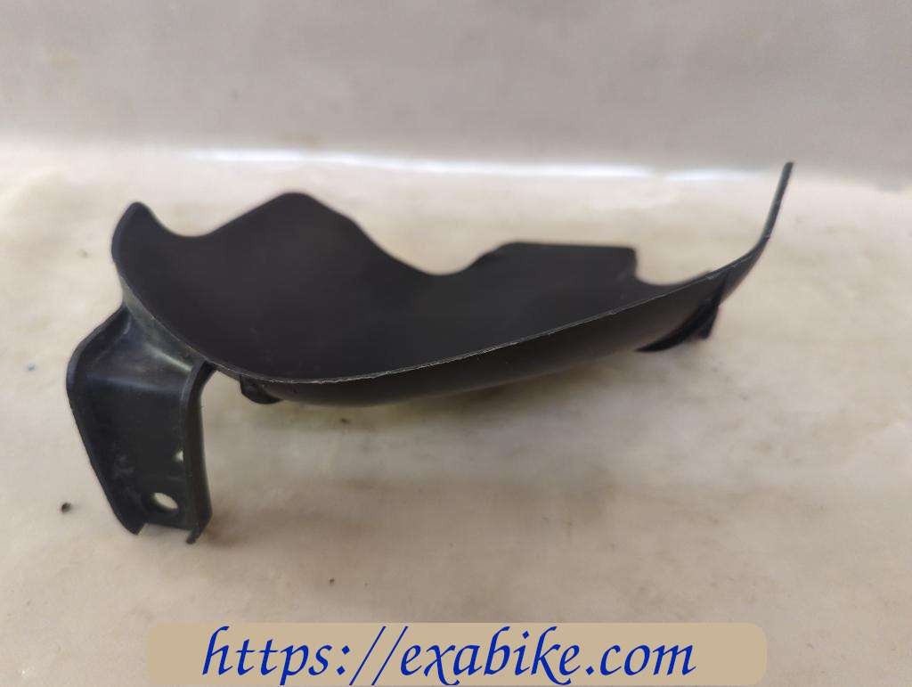 plastic élément, left Suzuki GSXR 1300 Hayabusa - photo 2