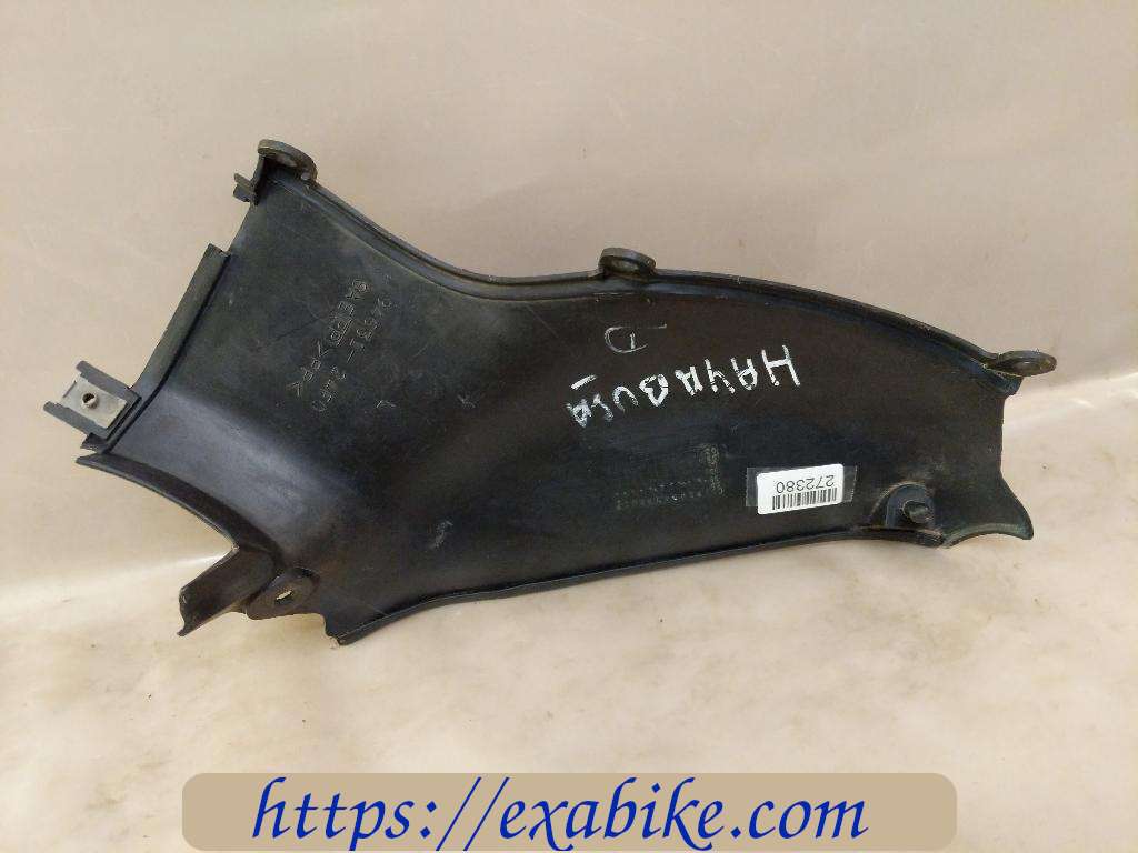 inner cowl, right Suzuki GSXR 1300 Hayabusa - photo 2