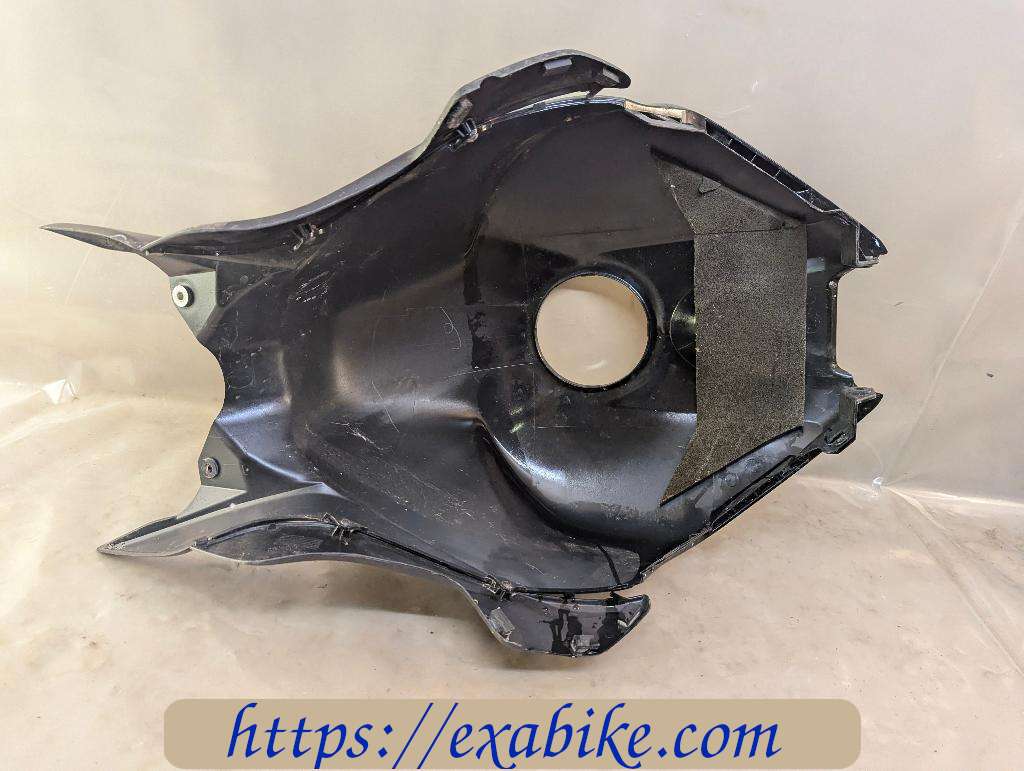 fuel tank cover Honda CBR1000RR - photo 2