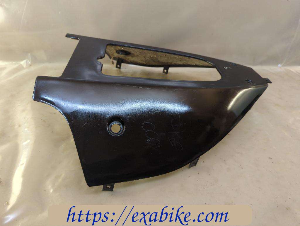 lower cowl Kawasaki GTR 1000 - photo 4