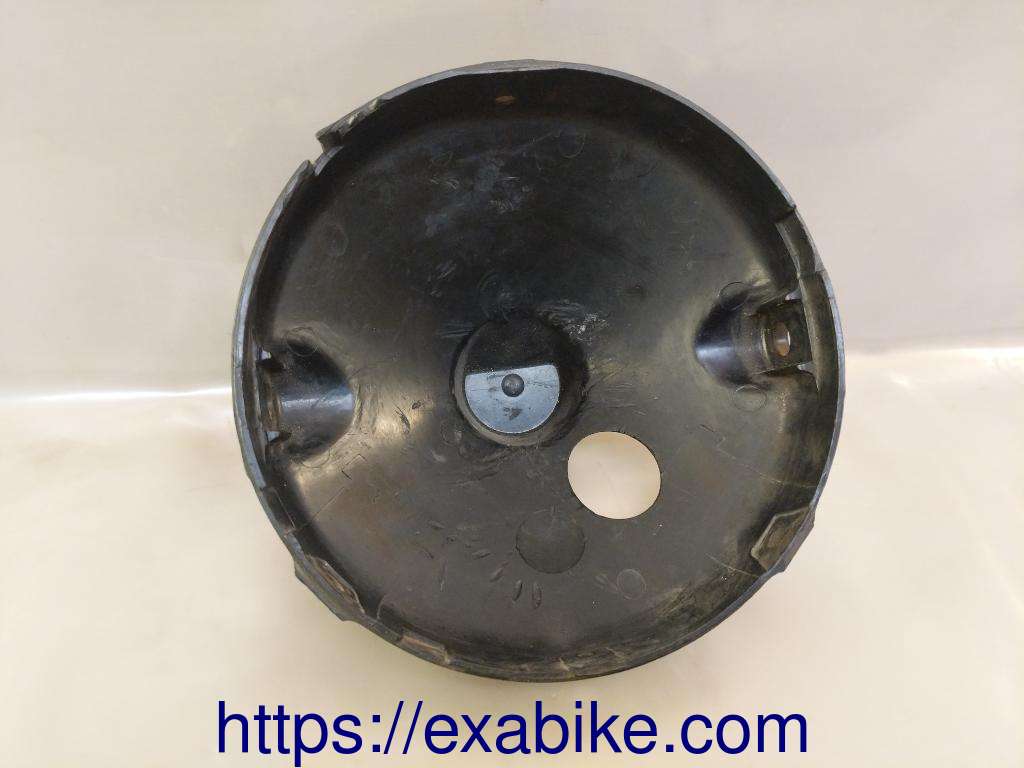headlight casing Suzuki GT 250 - photo 1