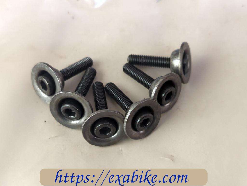 clutch screw Kawasaki ZZR 1100 - photo 1