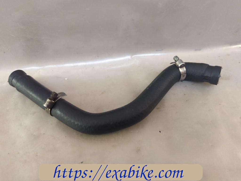 water hose Honda Deauville 650 - photo 1