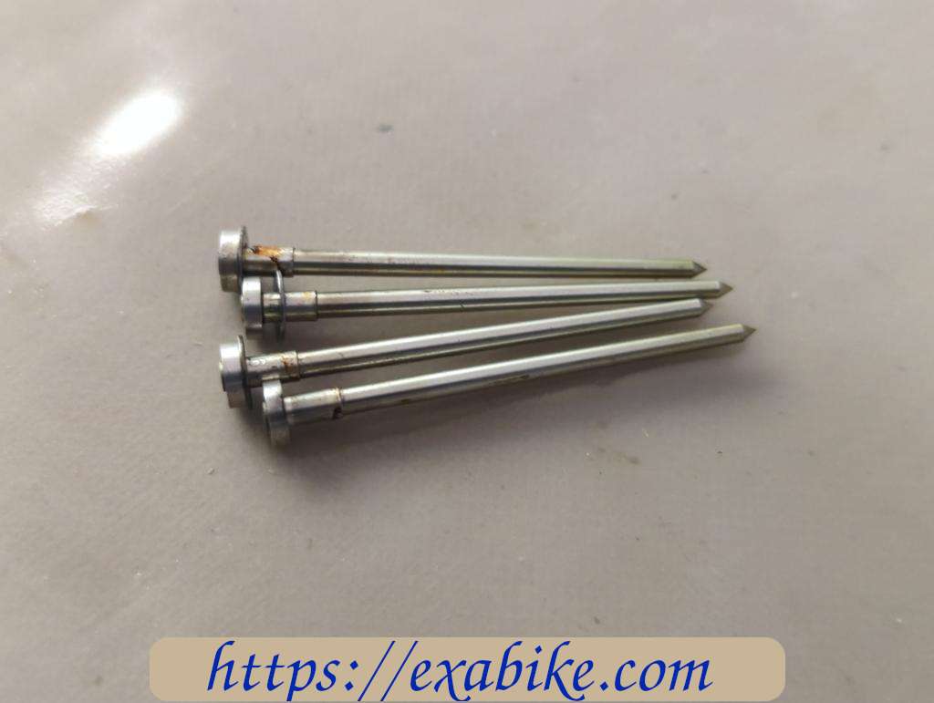 carburetor needles Honda CBF 600 - photo 1