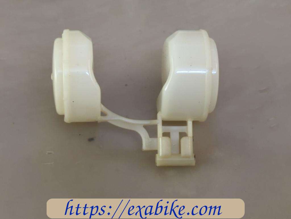 carburetor float Honda CBF 600 - photo 1