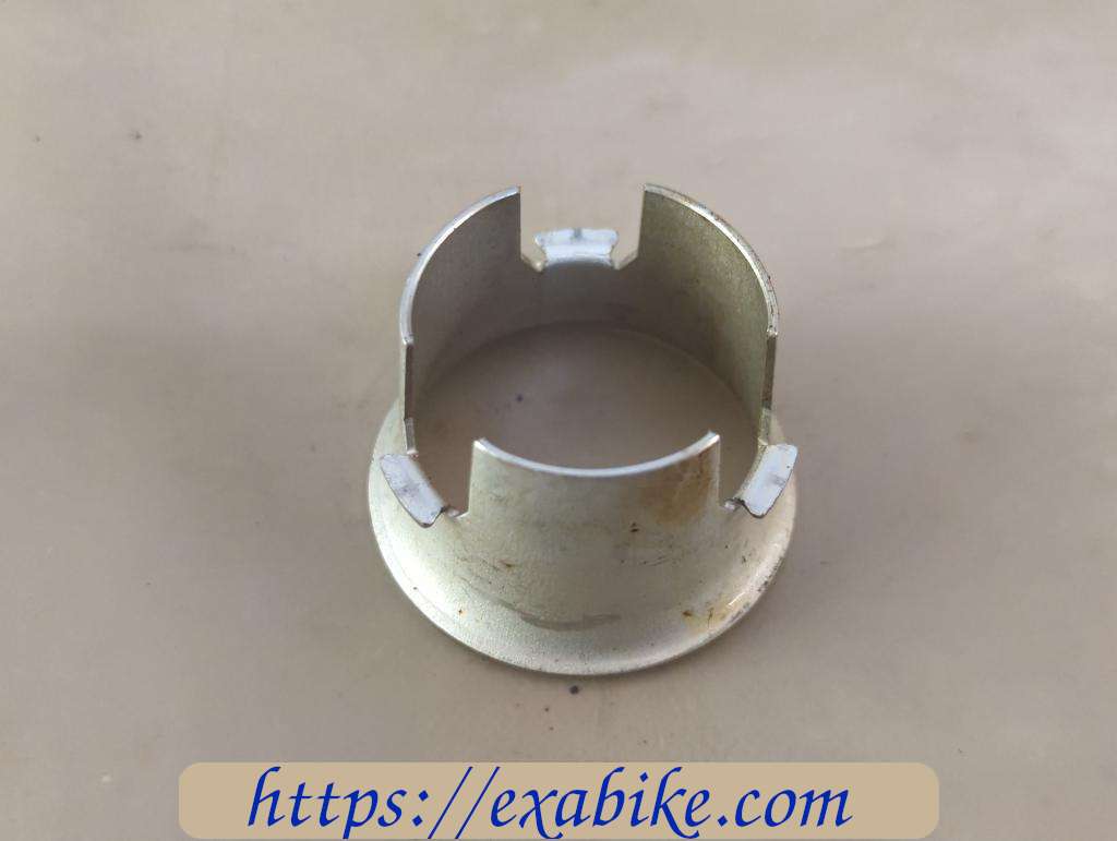 carburetor air funnel Honda CBF 600 - photo 2