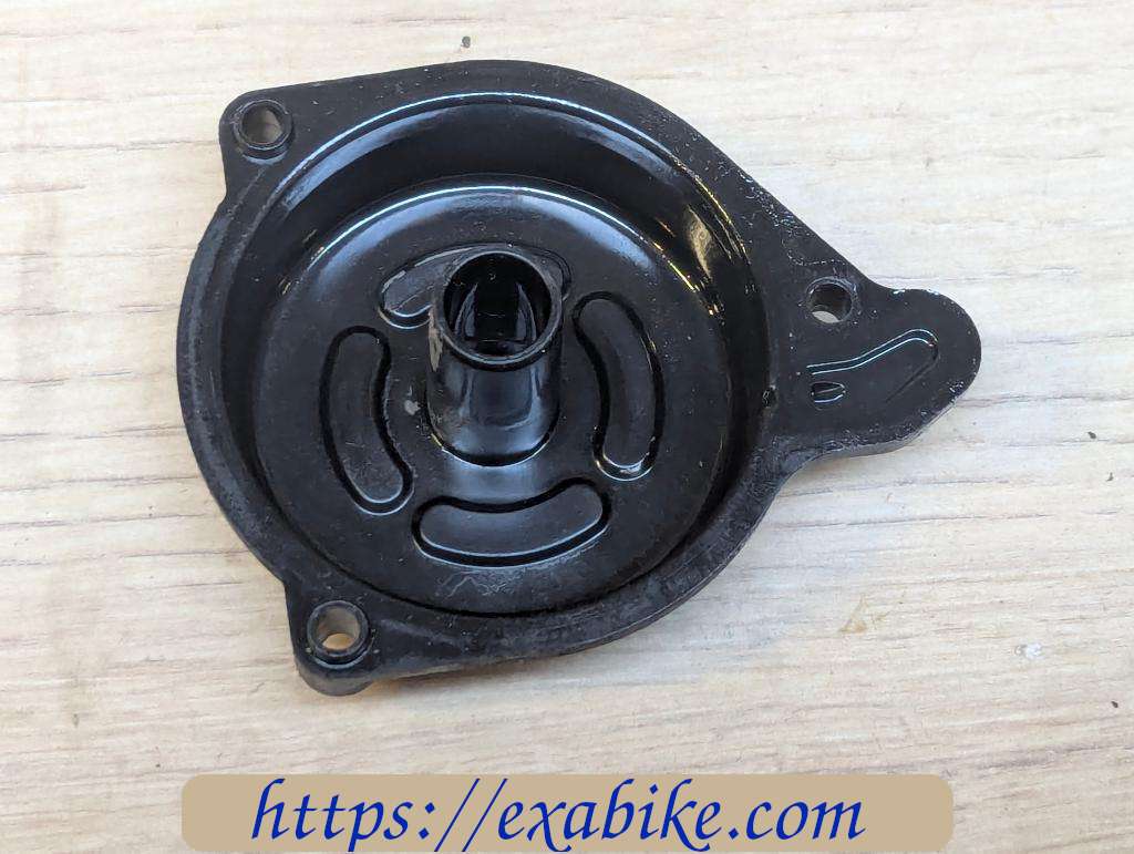 carburetor top cap Honda Varadero 125 - photo 2