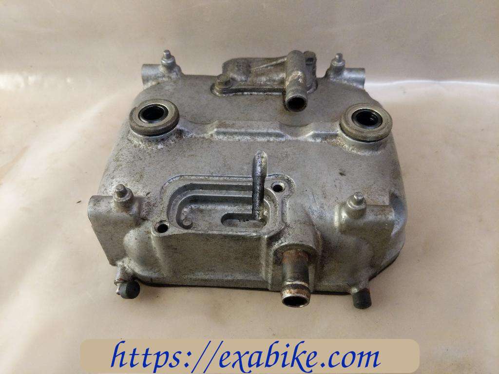 cylinder head cover, rear Honda Varadero 125 - photo 1