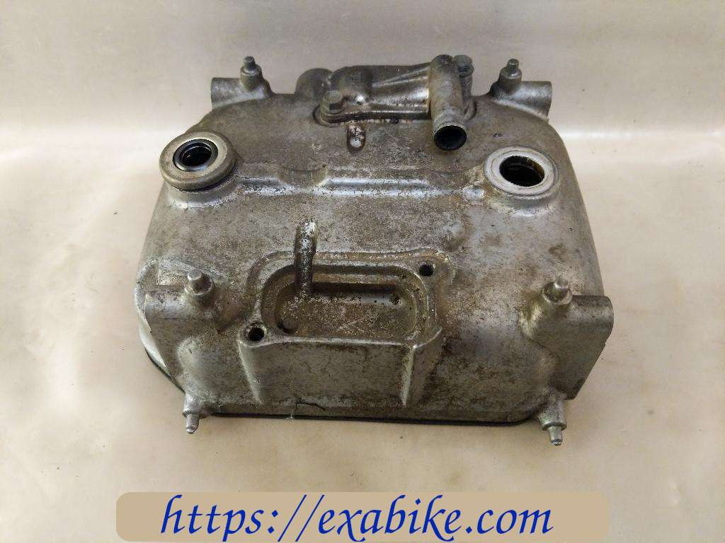 cylinder head cover, front Honda Varadero 125 - photo 1