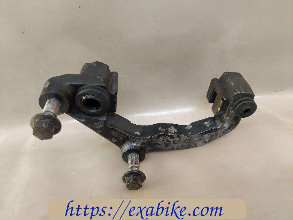 support étrier avant gauche Yamaha XJ 600 Diversion - photo 1