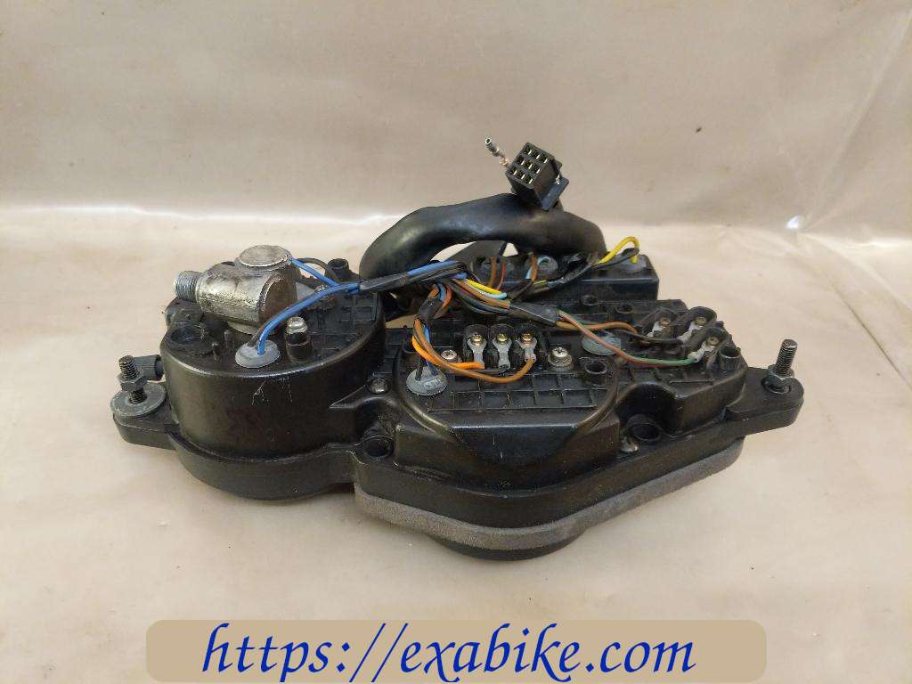 dashboard Yamaha TZR 125 - photo 2