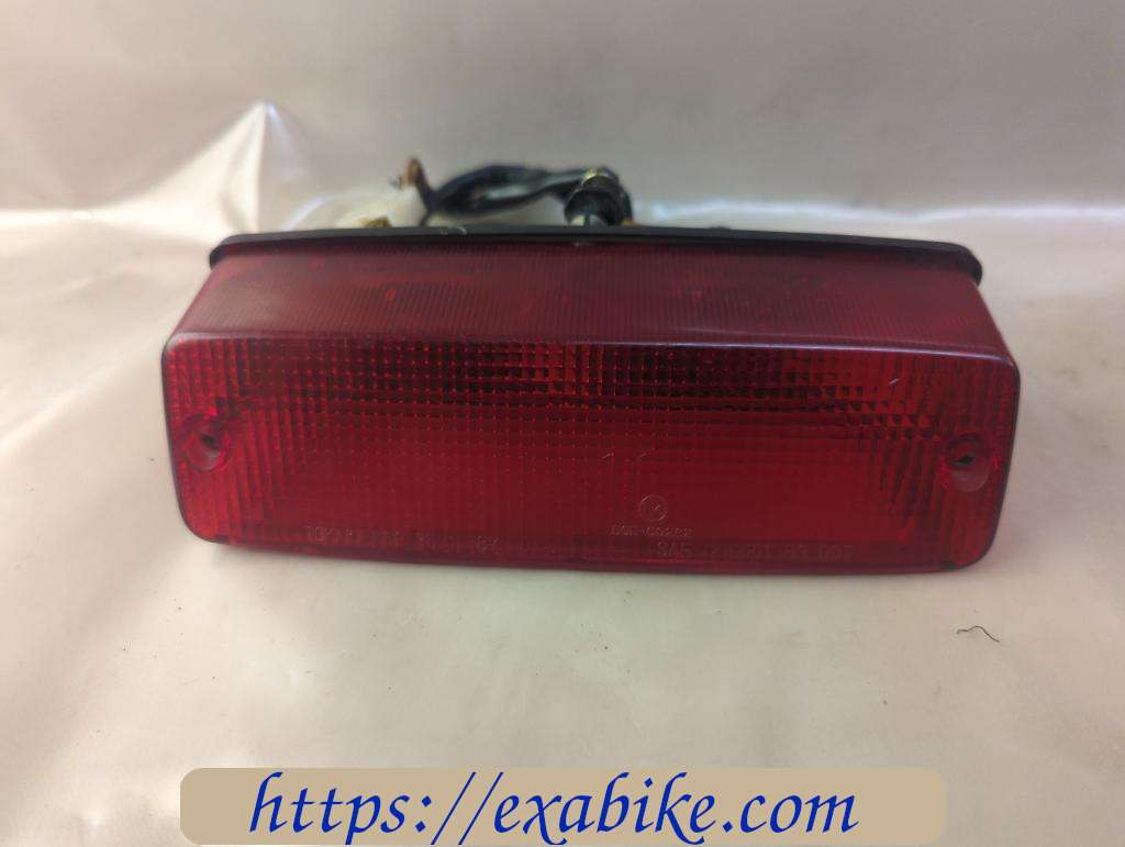 tail light Suzuki DR 800 - photo 1