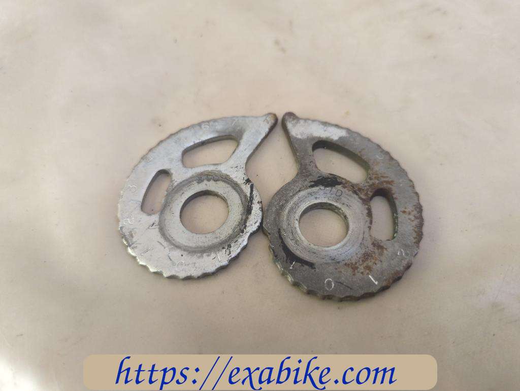 drive chain tensioner plates Suzuki DR 800 - photo 1